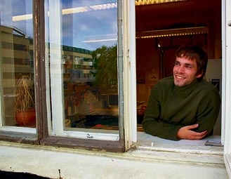 Ville Vauraalla on seuraavan vuoden ajan n&auml;k&ouml;alapaikka ylioppilaskuntaan.